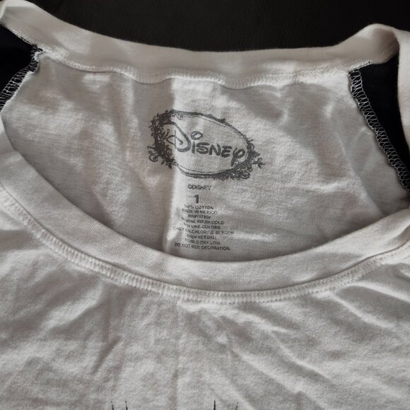 Snow white shirt - Picture 2 of 2